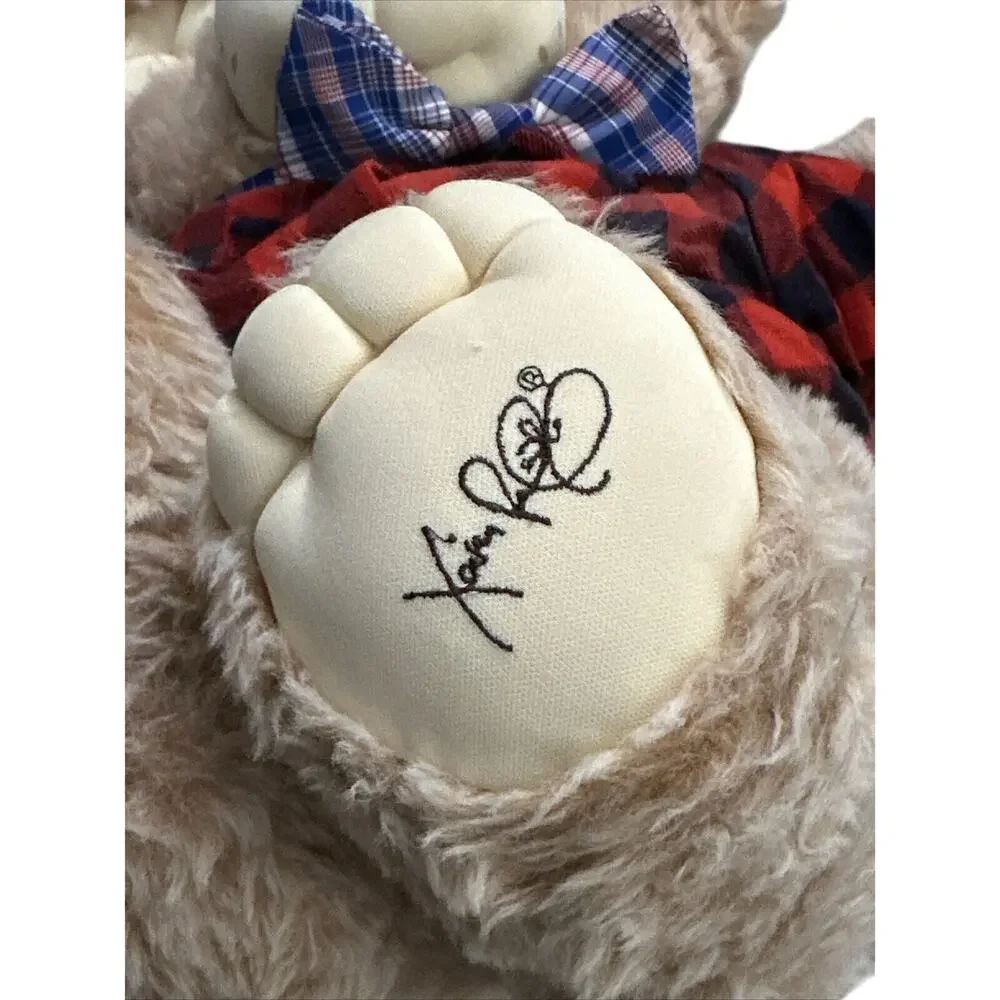 Furskins Stuffed Animal Bear by Xavier Roberts 22 inch Vintage 1984